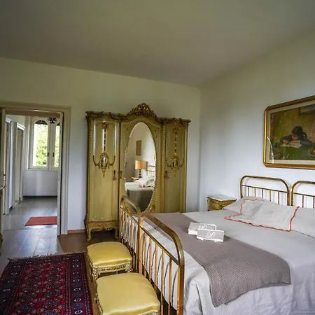 Evelina Villa Travedona